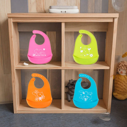 Wholesale Custom Newborn Baby Drool Bibs Fashionable Silicone Waterproof Baby Bandana Bibs Sustainable OEM Supply Toddlers Kids